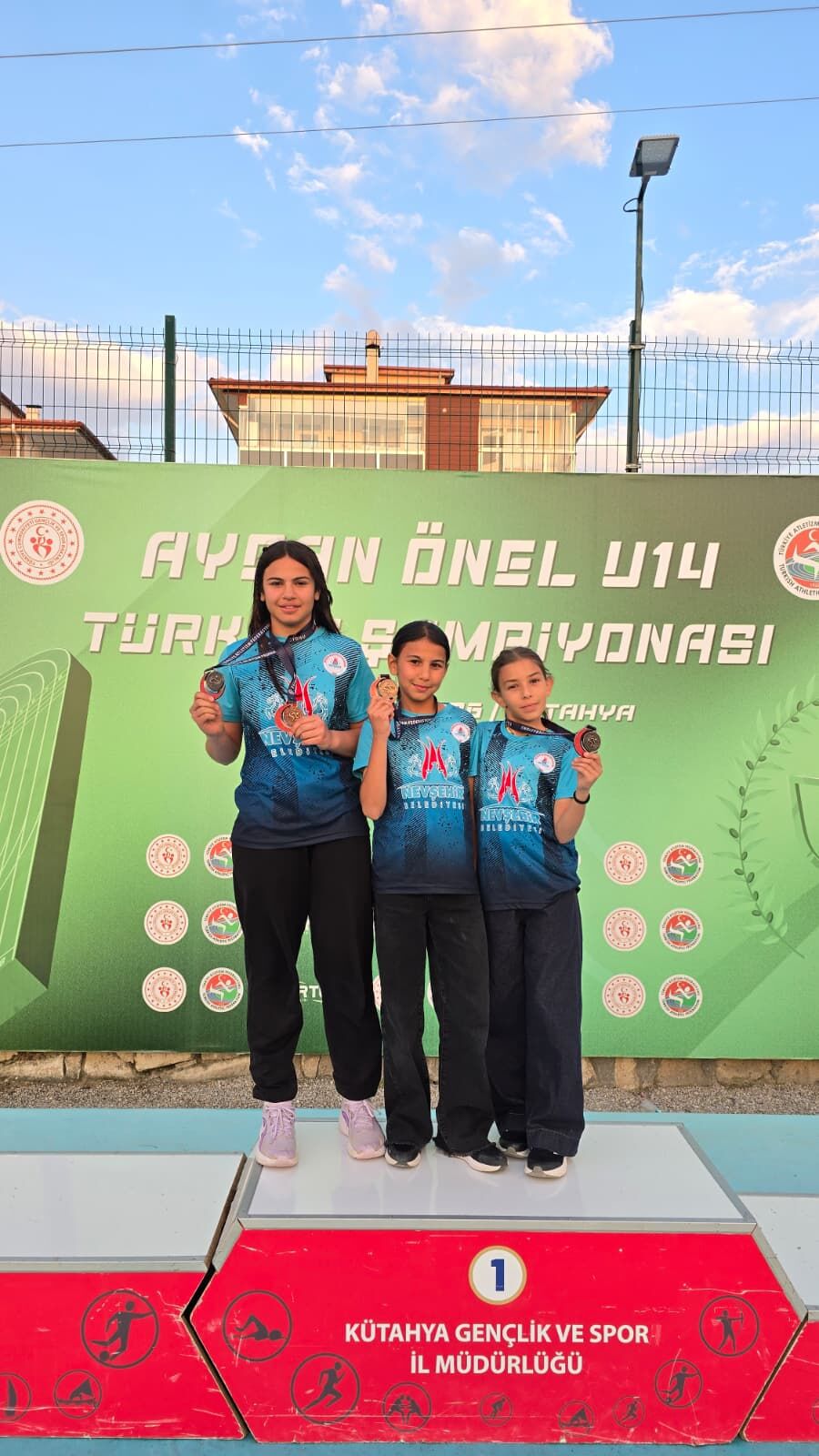 Nev Bel Spor 005
