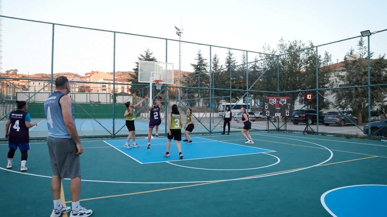 Nev Bel Basketbol Şenli̇ği̇ 003