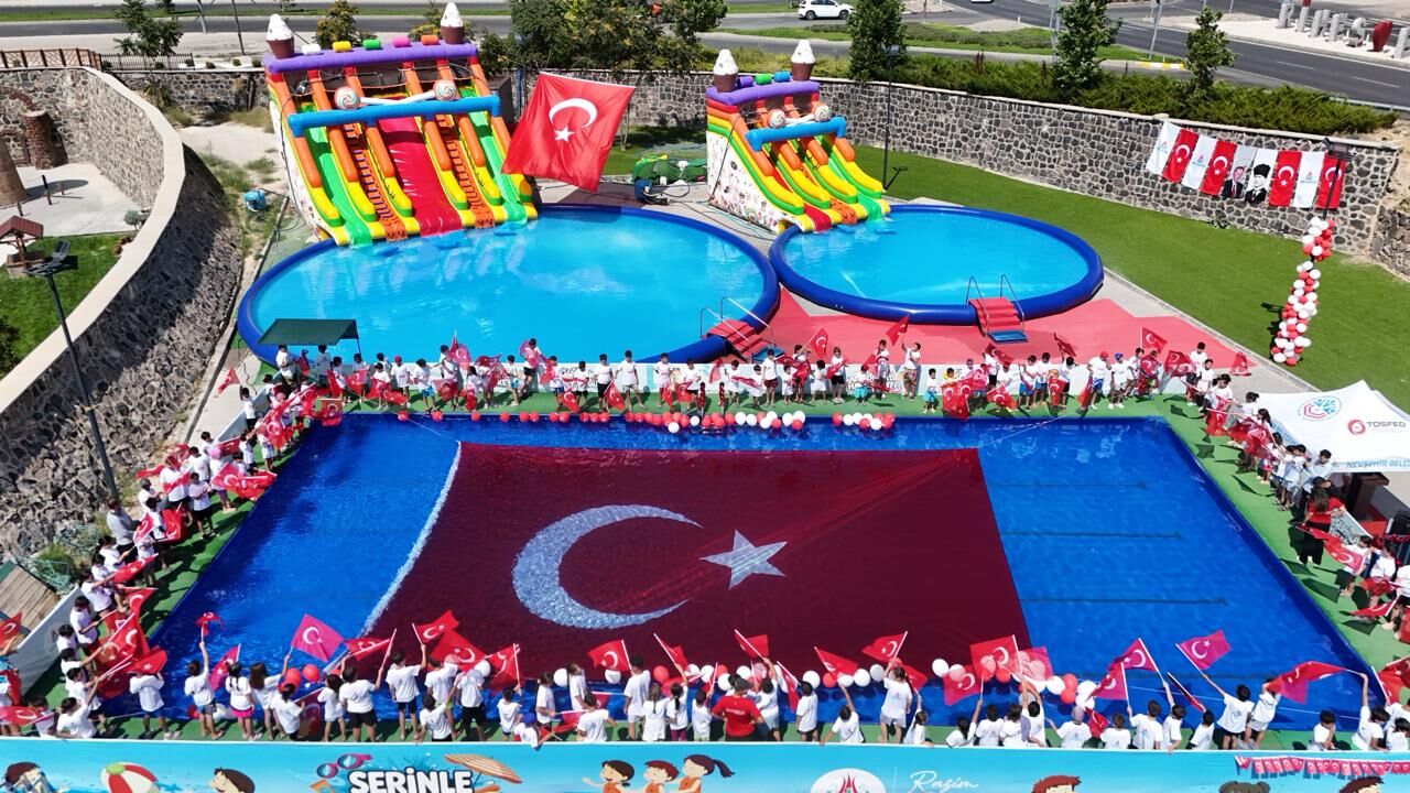 Nev Bel Zafer Bayrami Coşkusu 003