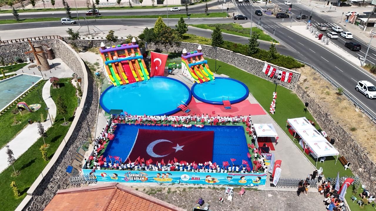 Nev Bel Zafer Bayrami Coşkusu 004