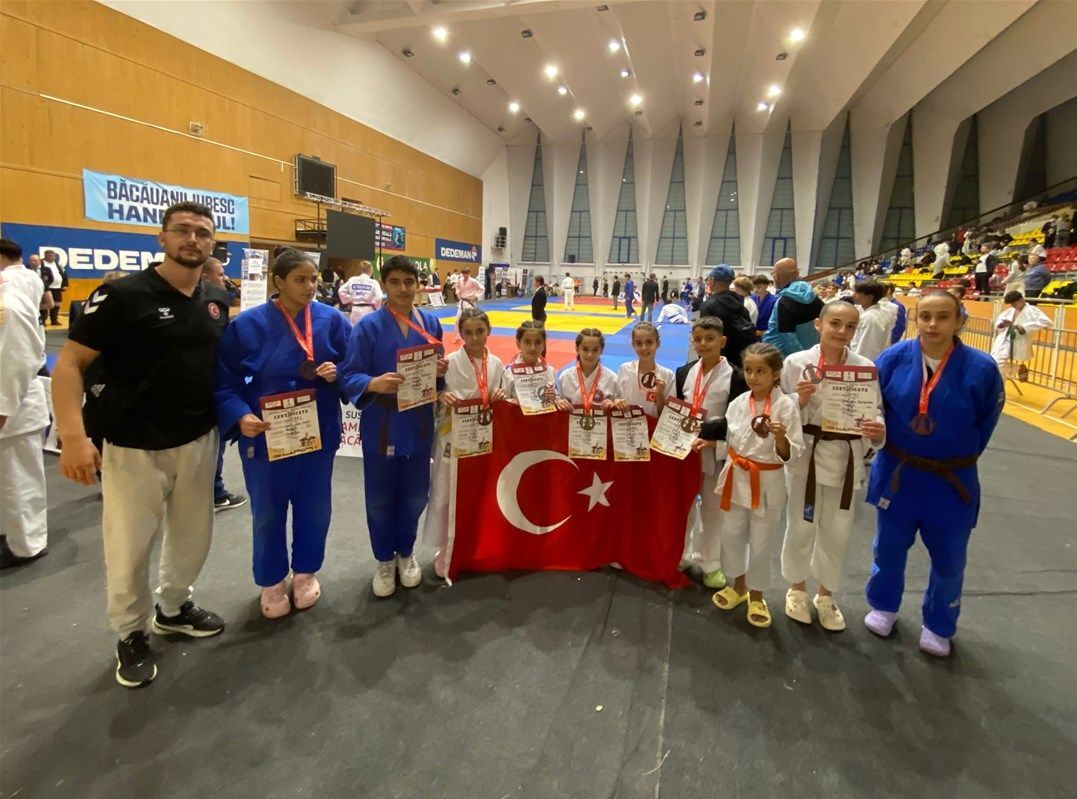 Yavuz Sultan Selim Han Ortaokulu’ndan Judoda Büyük Başarı