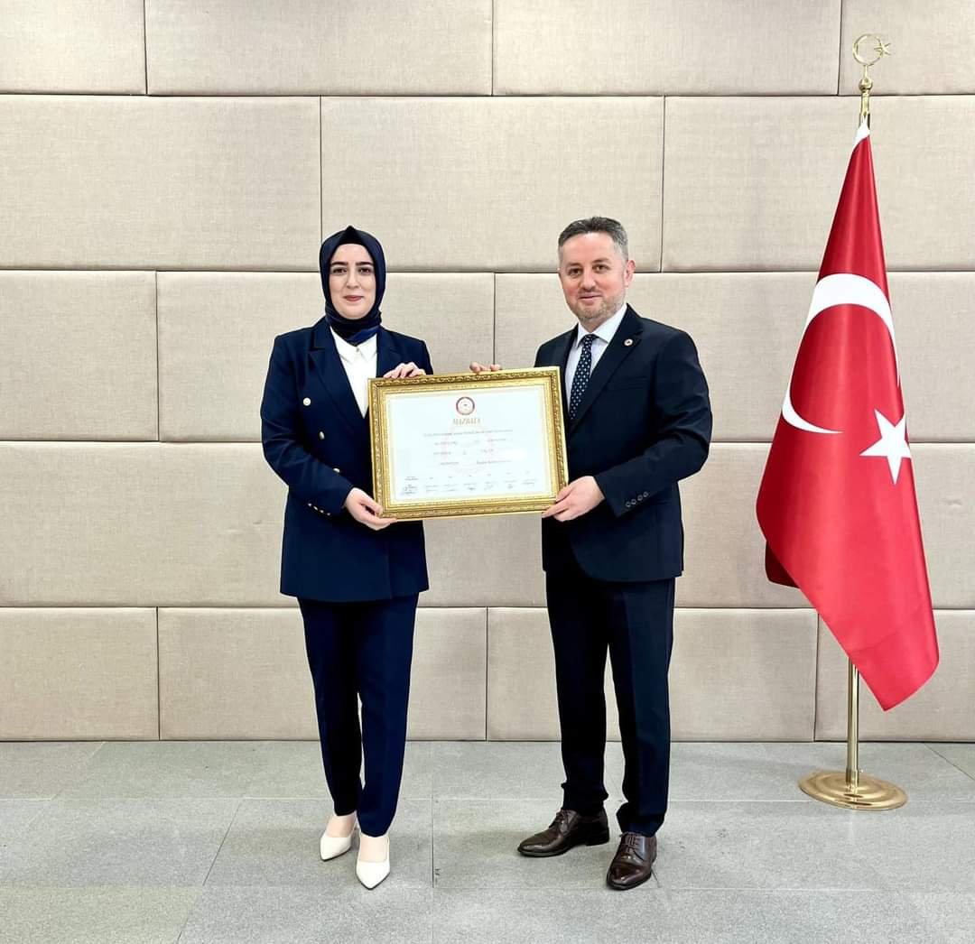 Ortahisar Belediye Başkanı Mustafa Ateş Mazbatasını Aldı 
